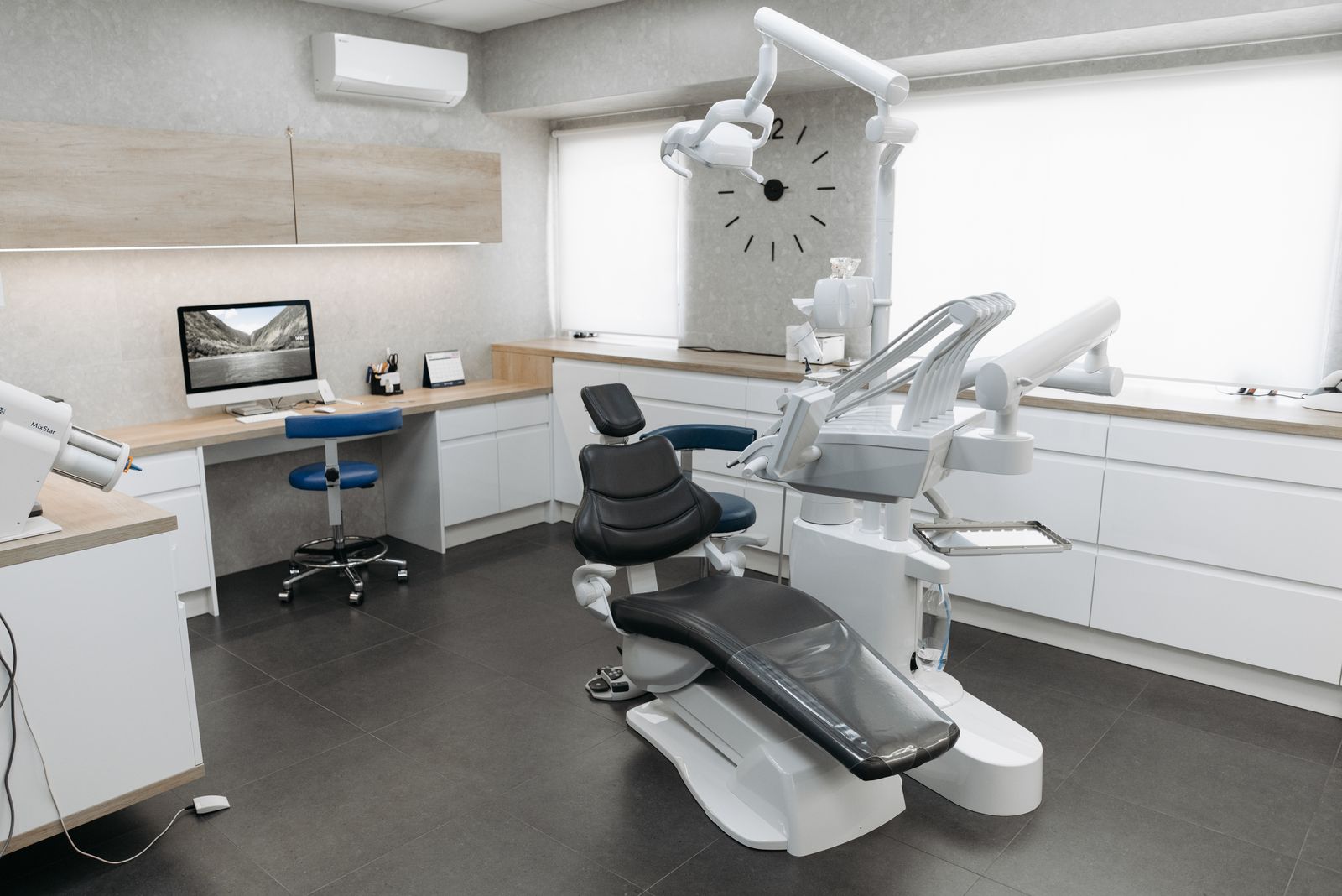Paris boutique dental clinic project